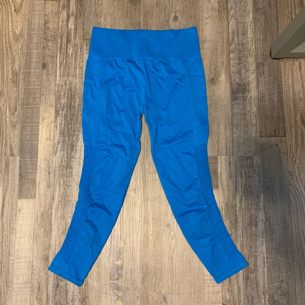 5/$25 Athleta Leggings